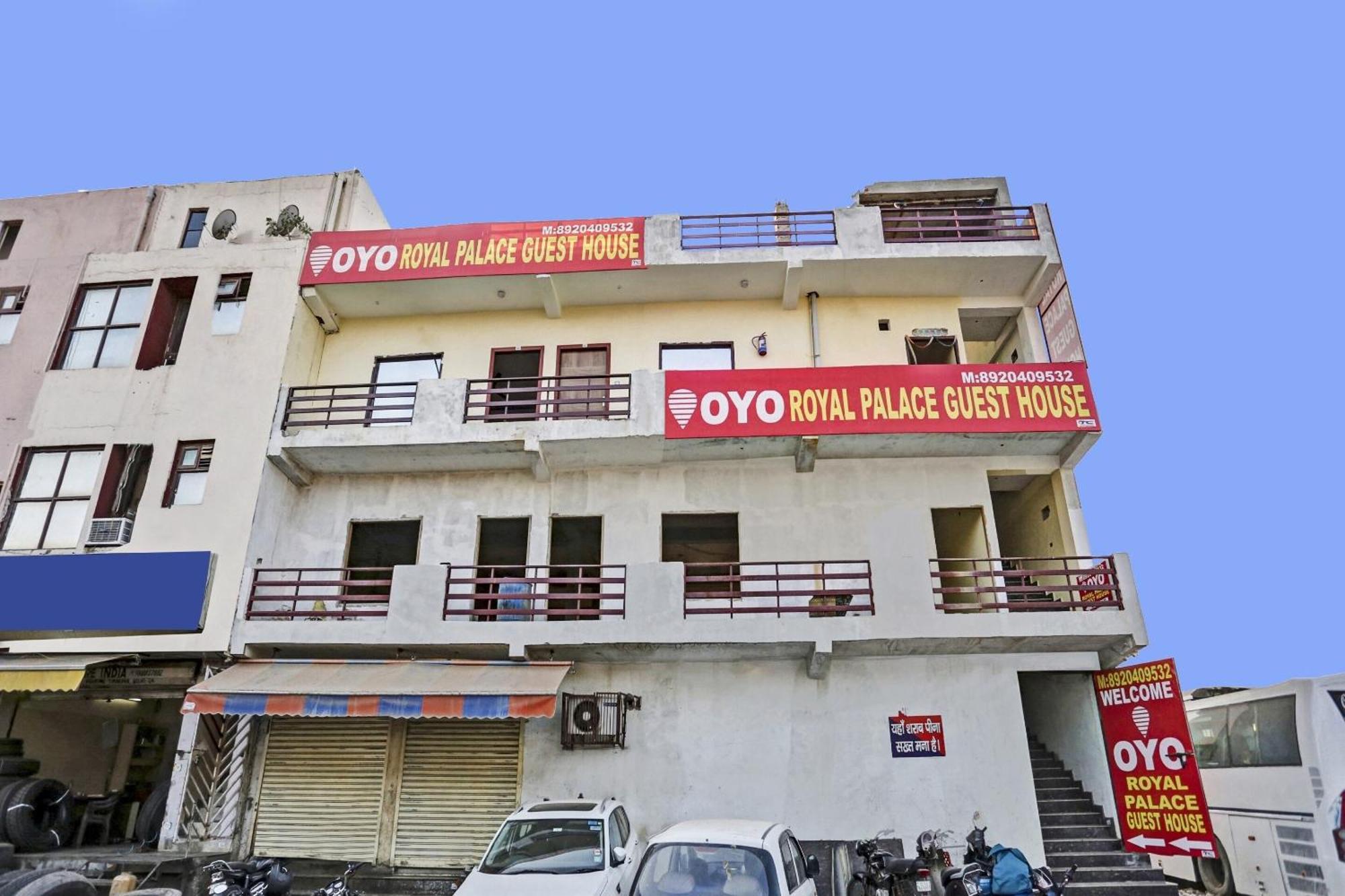 Hotel O Royal Palace Guest House Near Vishwa Vidyalaya Metro Station Új-Delhi Kültér fotó